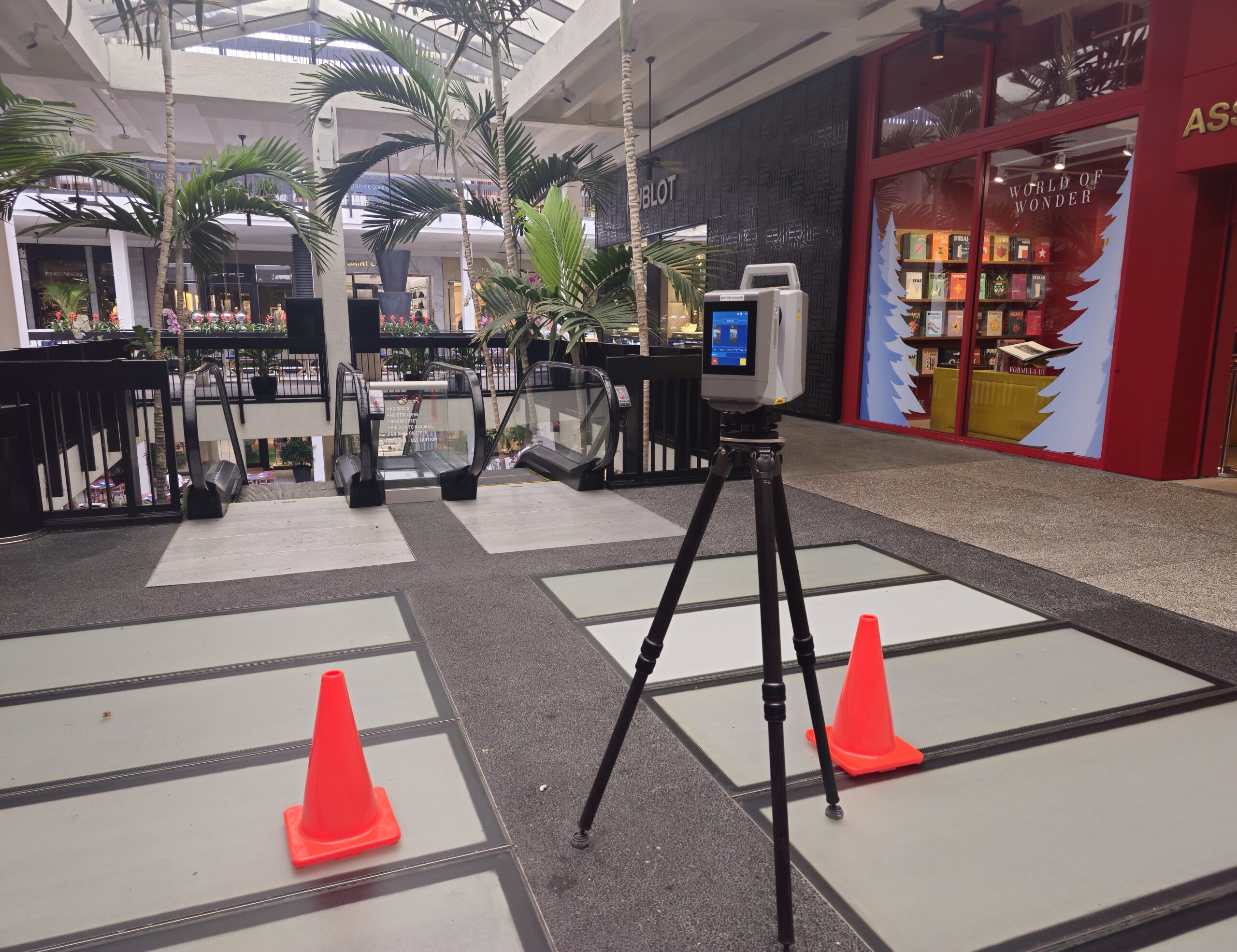 Terrestrial scanner capturing the interior corridor of a shopping center